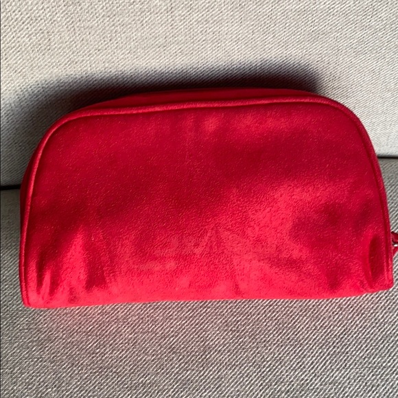 CHANEL RED COSMETIC CASE ----ITEM SOLD---- - Picture 5 of 8